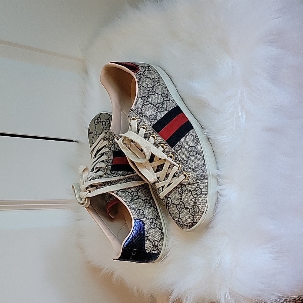 Gucci Sneakers 39